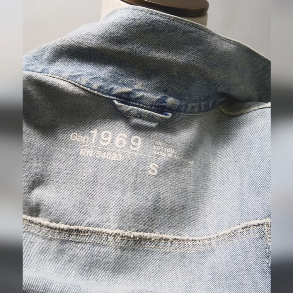 1969 Gap ICON Reagan Wash Jean Jacket - Picture 8 of 9